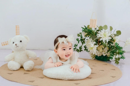 东阳宝宝大便发白怎么回事